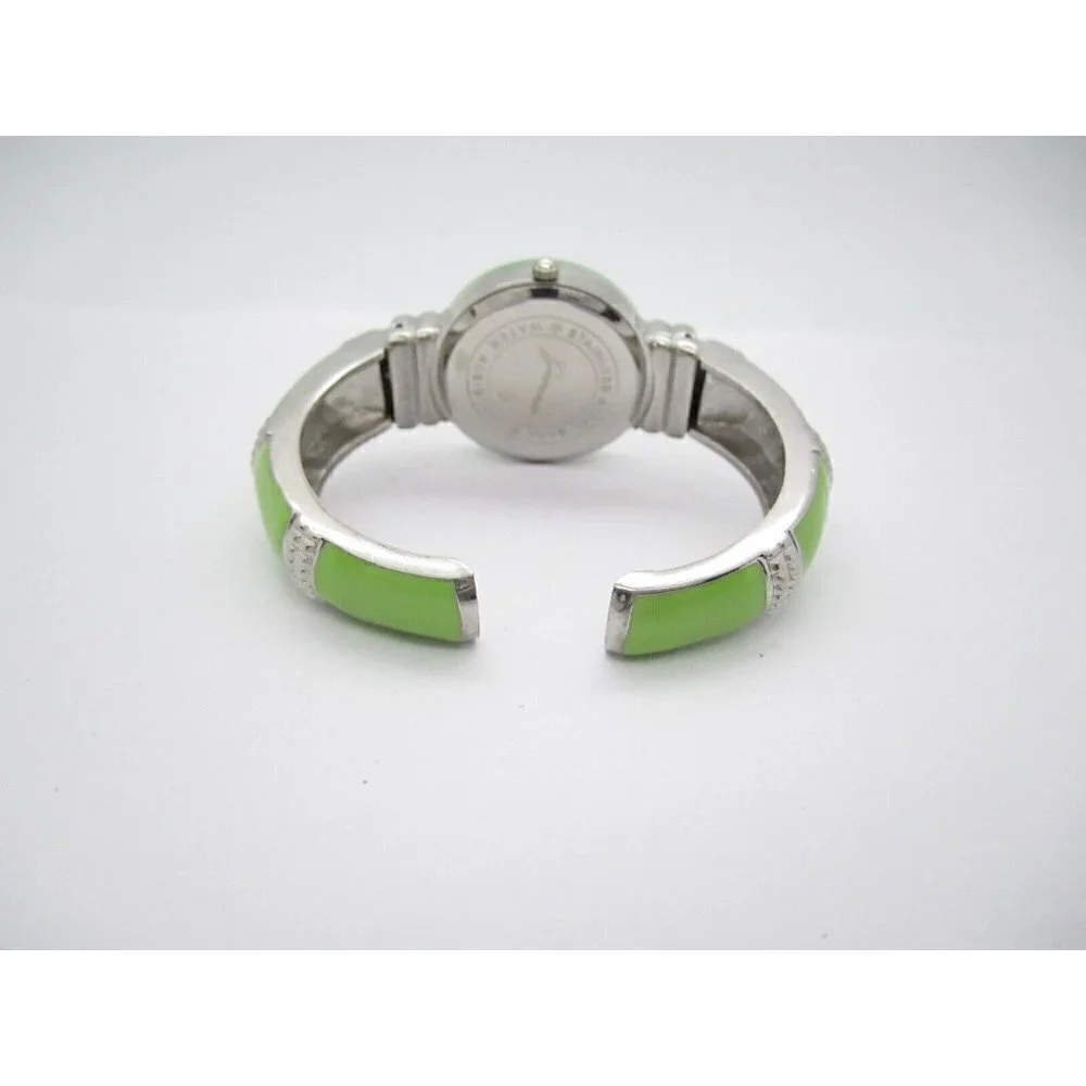 Women's Geneva Quartz WR Analog Dial Causal Round Bangle Watch (E491)
